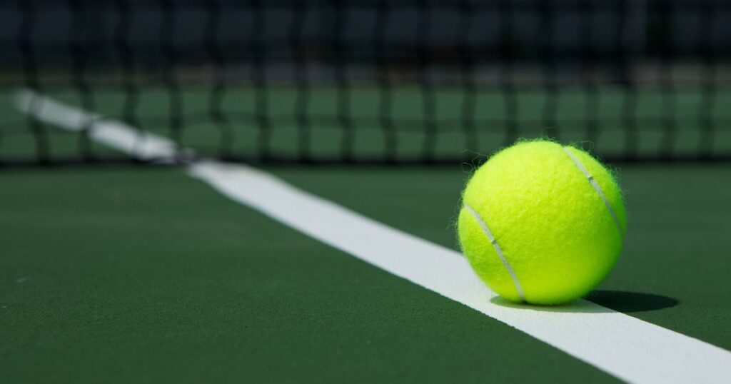 10 Reasons Supporting Tennis as the Ideal Activity